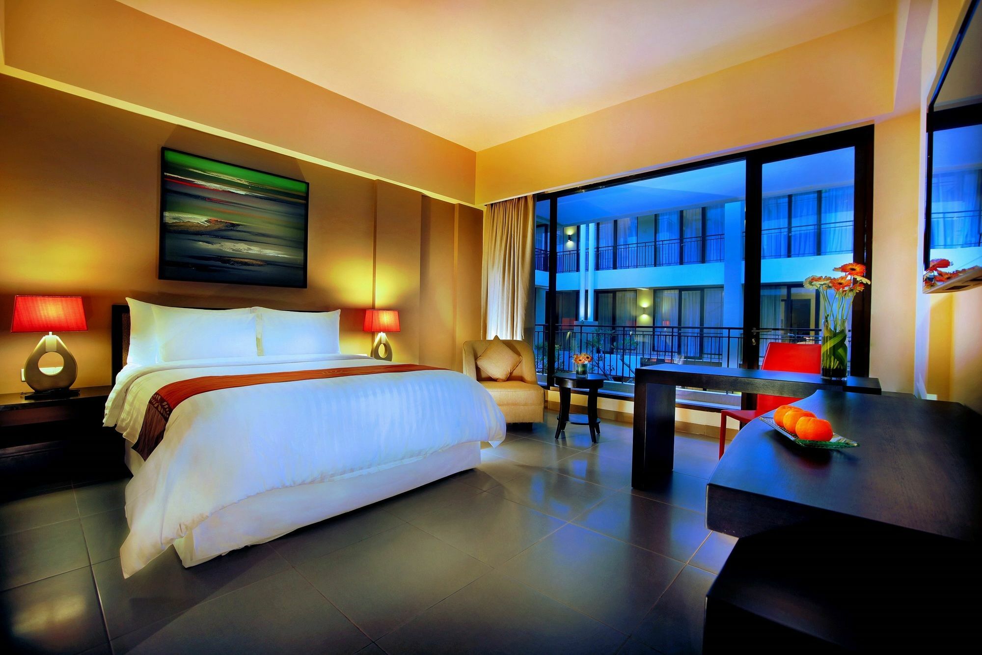 100 Sunset Kuta Hotel & Ballroom エクステリア 写真